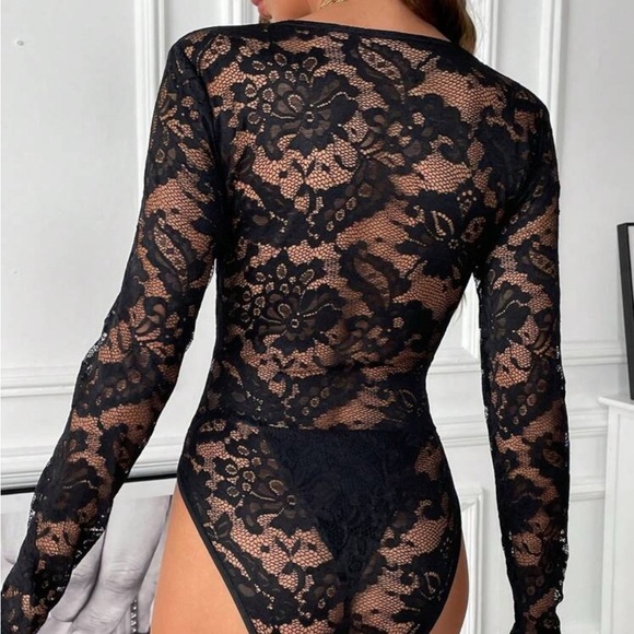 Black Asymmetrical Long Sleeve Bodysuit - Picture 2 of 2